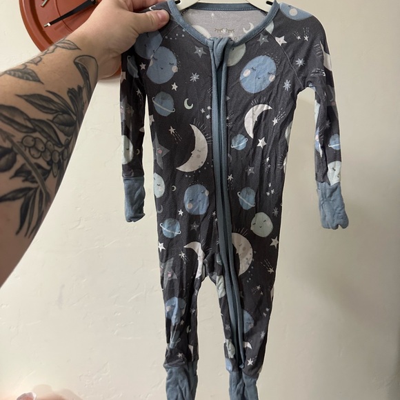Little Sleepies Blue to the Moon & Back Size 0-3 months - Picture 1 of 1